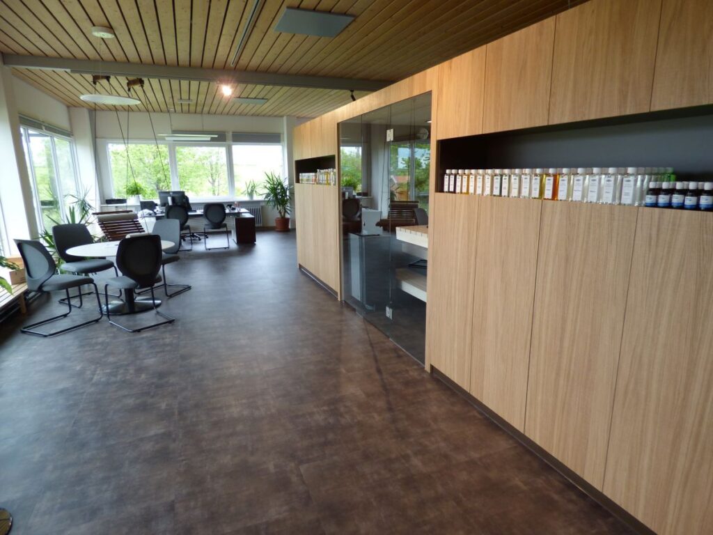 Ausstellungsräume Kugel Sauna