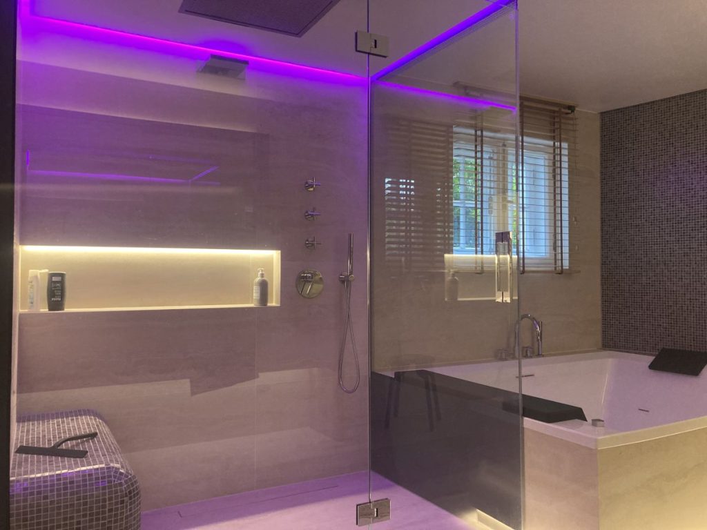 Luxus Design Saunabau Kammerlochner Spa-Bereich