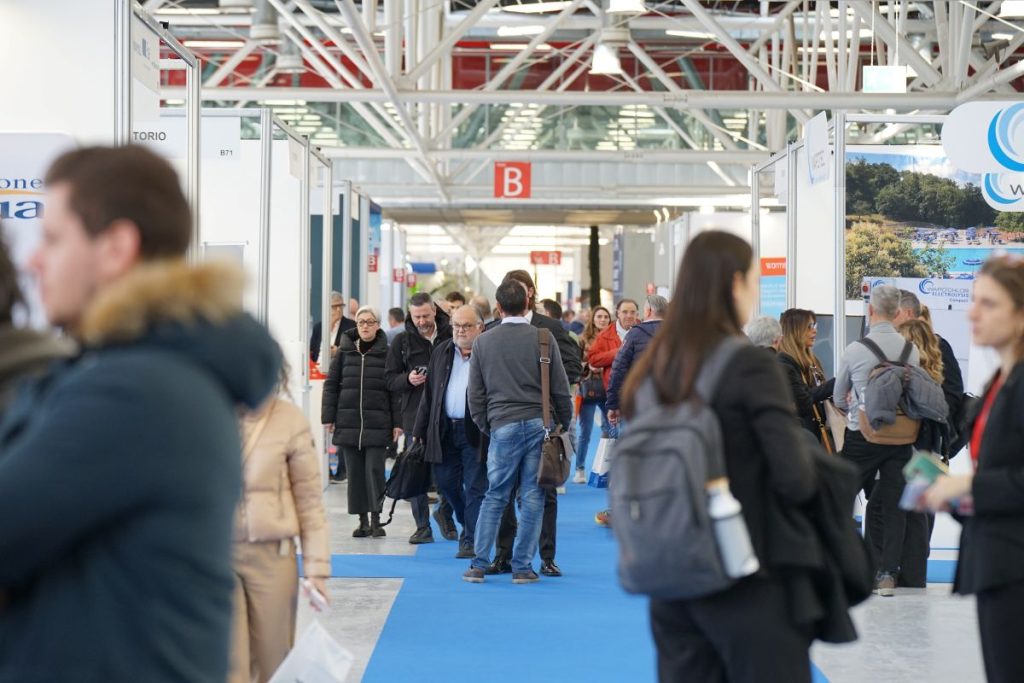 Forum Piscine 2026 Stände und Besucher