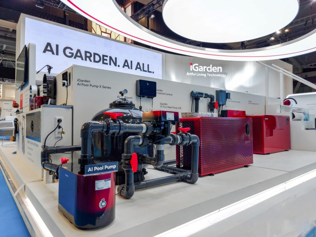 Fairland Piscina Barcelona Messe Stand Pooltechnik