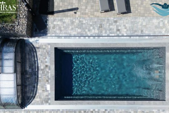 Gräf Pool- und Wellnessmanufaktur Pool Drohnenbild