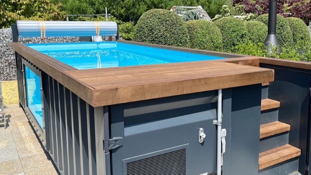 CubePools Containerpool im Garten