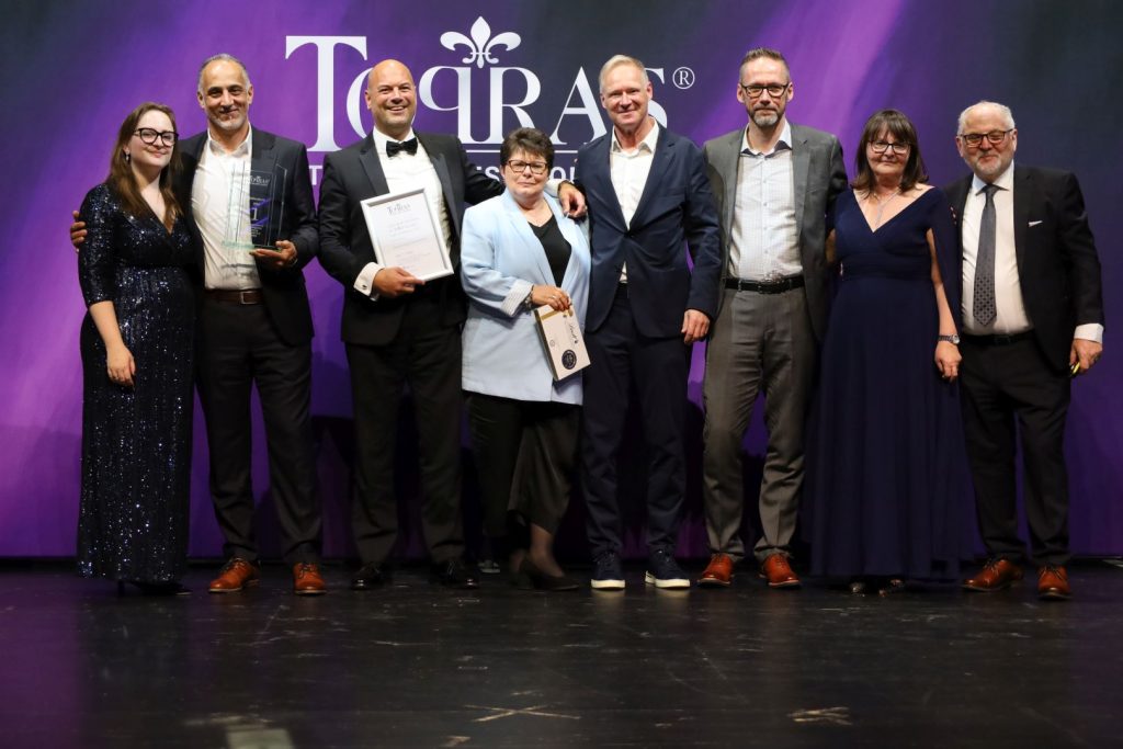 Bester Außendienst Platz 1 geht an Bayrol.