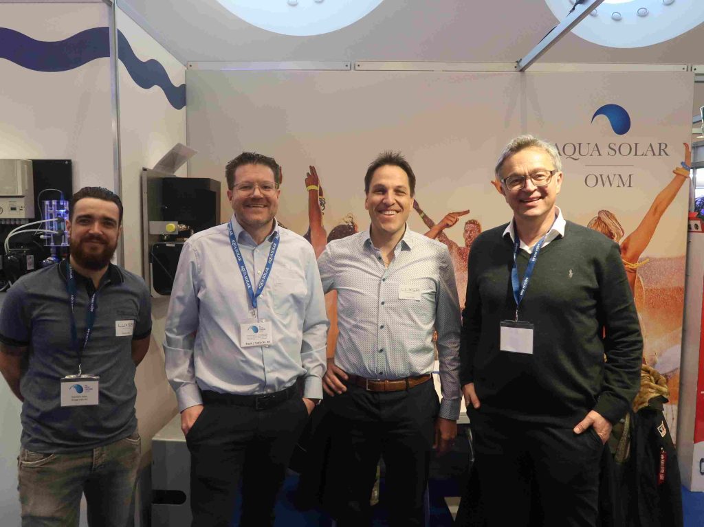 Gruppenbild bei Aqua Solar.