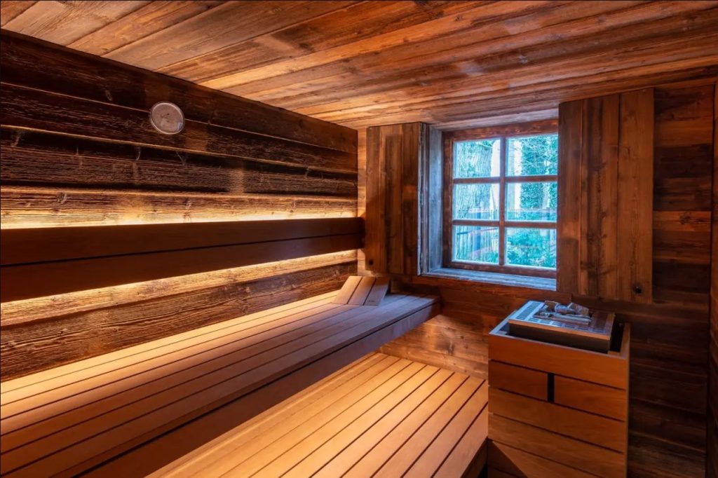 Corso Altholz Sauna