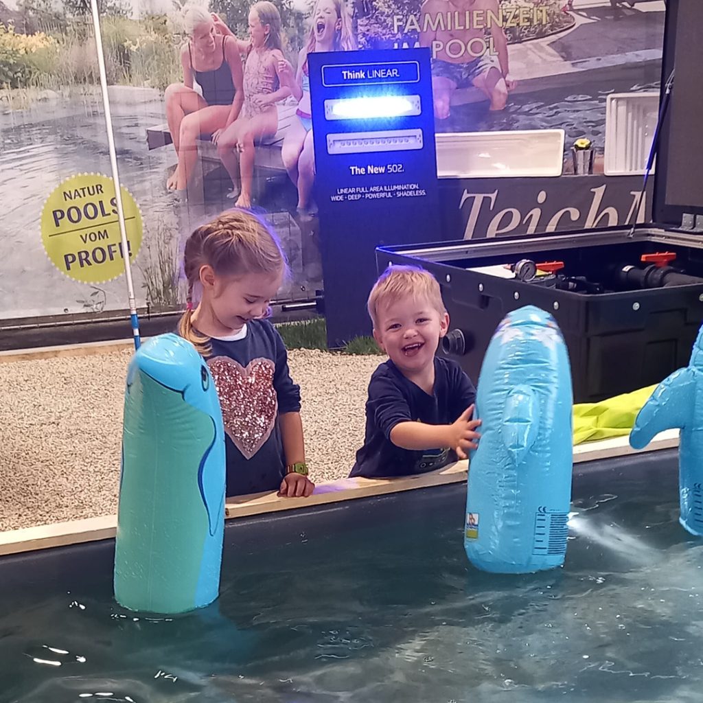 Kinder am Stand von Teichmeister auf der IBO 2026 Messe Friedrichshafen